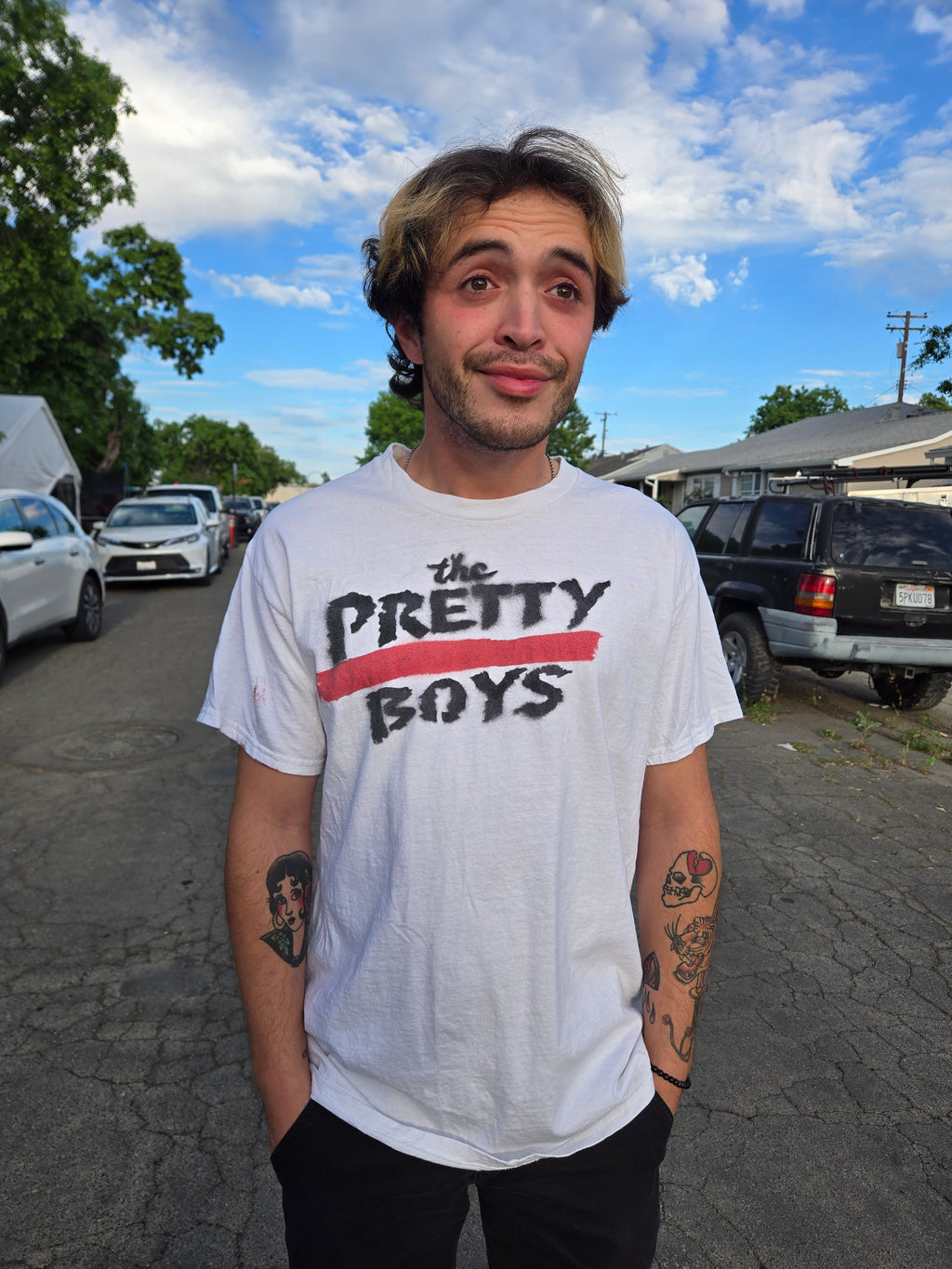 RED AND WHITE - T SHIRT (more coming soon)